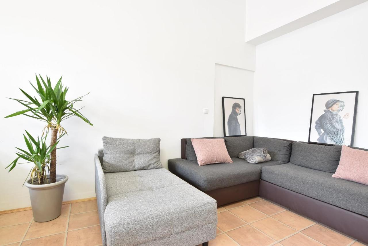 Huge Apartment In Awesome Location With Parking Innsbruck Exteriör bild